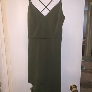 Green dress and orange dress